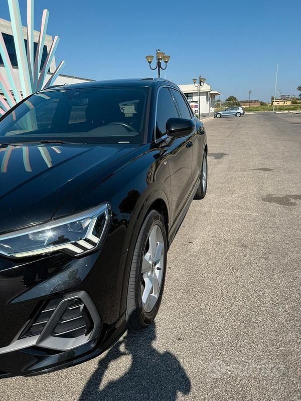 Usata Audi Q3 S-Line 150 CV (110 kW) 2019 Nero SUV