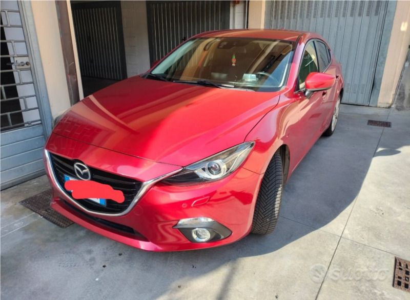 Rosso Usata 2015 Mazda 3 Tre volumi | 11.000 € - Immagine 1/4