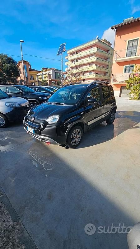 Usata Fiat Panda Cross Cross 95 CV (69 kW) 2017 Nero Utilitaria