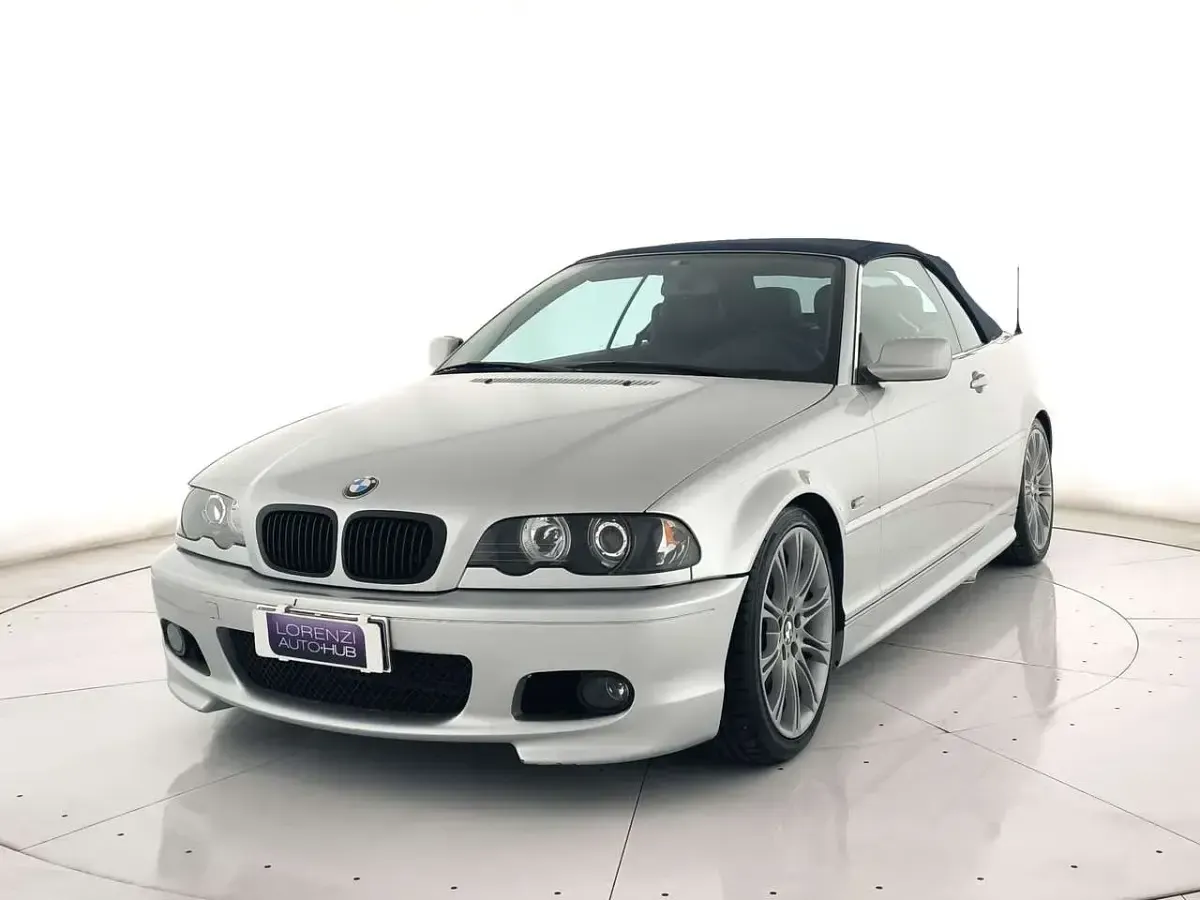 Usata BMW 320 Cabriolet 170 CV (125 kW) 2000 Argento metallizzato Cabrio