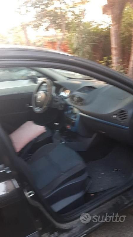 Usata Renault Clio II 2008 Nero Berlina