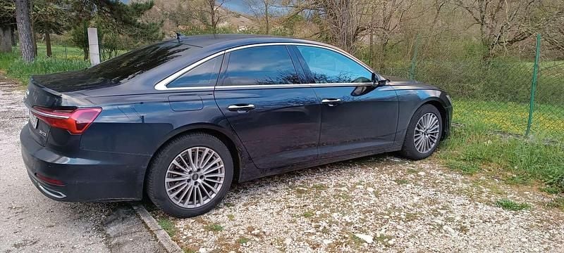 Usata Audi A6 Business Plus 163 CV (119 kW) 2021 Blu/azzurro Berlina