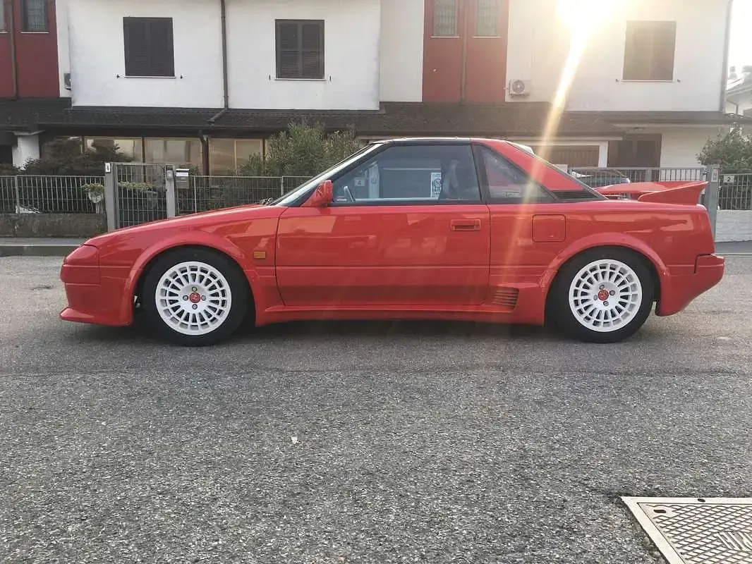 Usata Toyota MR2 116 CV (85 kW) 1987 Rosso Coupé