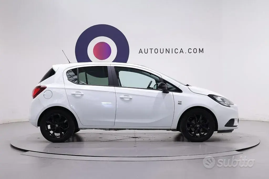 Usata Opel Corsa 90 CV (66 kW) 2019 Bianco Utilitaria