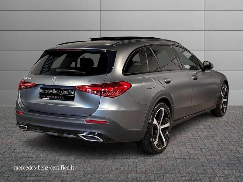 Usata Mercedes C220 Premium Plus 200 CV (147 kW) 2023 Grigio Station wagon