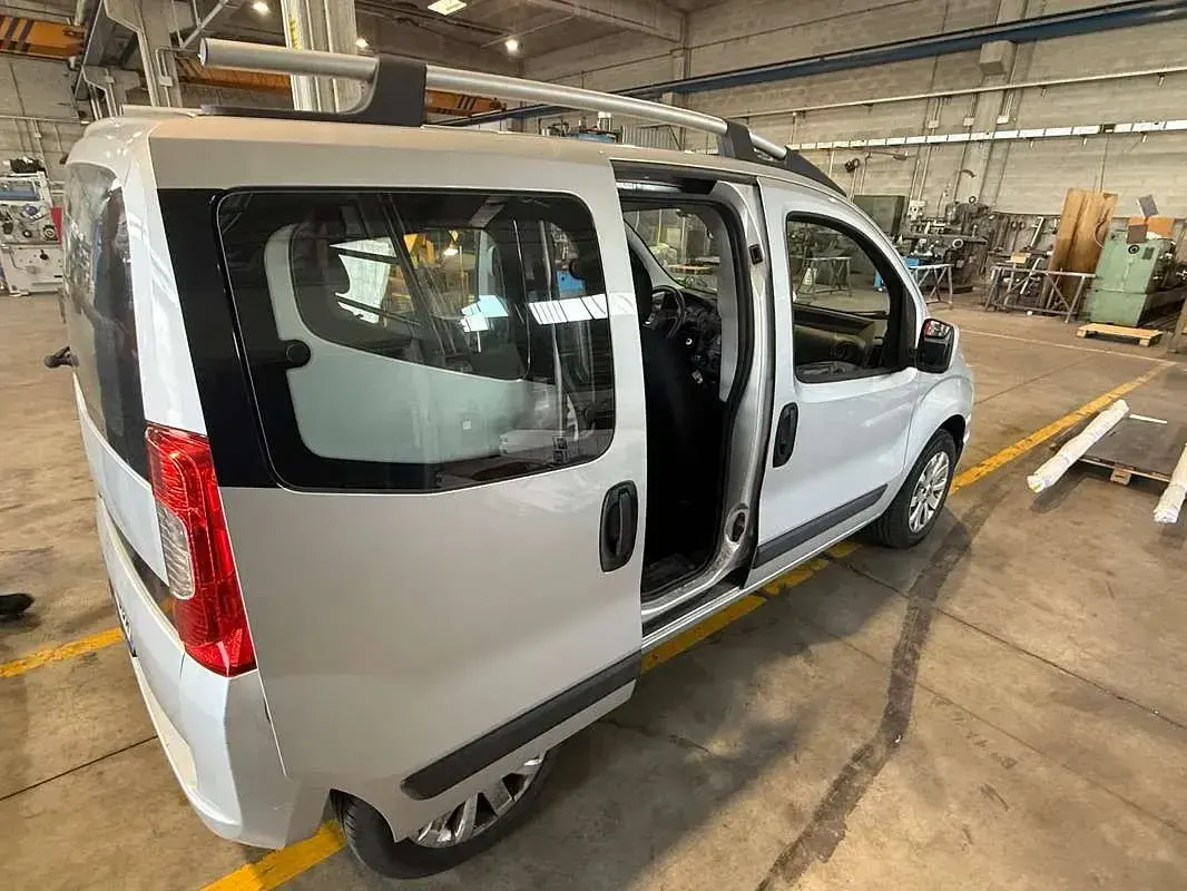 Usata Fiat Qubo Trekking 77 CV (56 kW) 2015 Grigio Monovolume