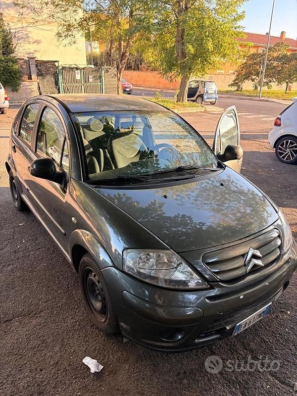 Grigio Usata 2010 Citroën C3 Due volumi | 2800 € (Ottimo prezzo) - Immagine 1/4