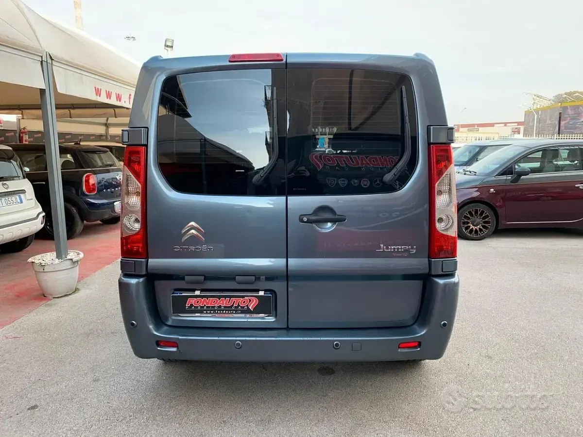 Usata Citroën Jumpy Seduction 128 CV (94 kW) 2015 Grigio Monovolume