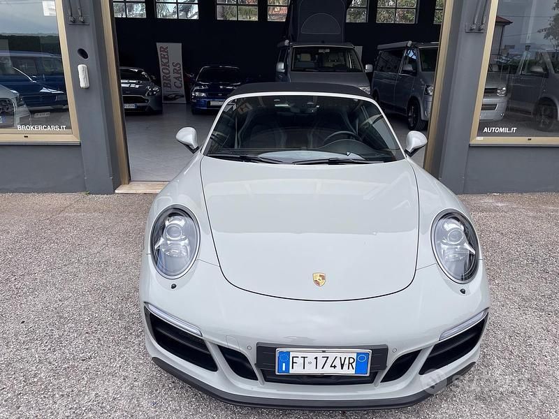 Usata Porsche 991 450 CV (330 kW) 2017 Grigio Cabrio