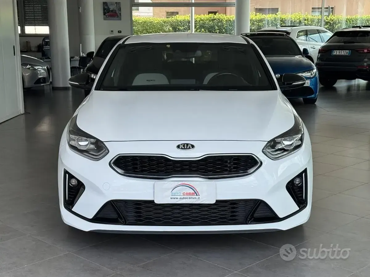 Usata Kia ProCeed GT-Line 136 CV (100 kW) 2019 Bianco Station wagon