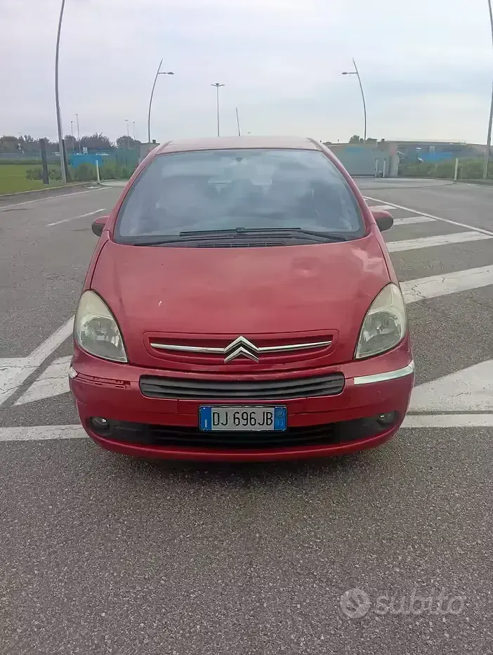 Usata Citroën Xsara Picasso 109 CV (80 kW) 2007 Monovolume
