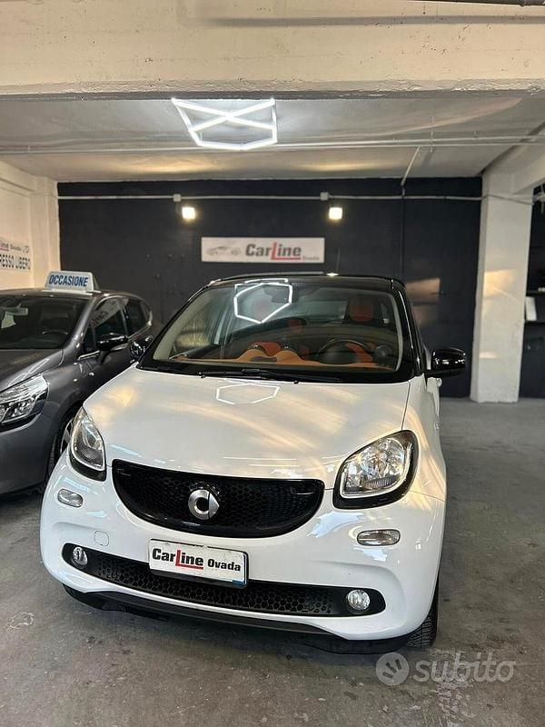 Usata Smart ForFour Passion 90 CV (66 kW) 2015 Bianco Utilitaria