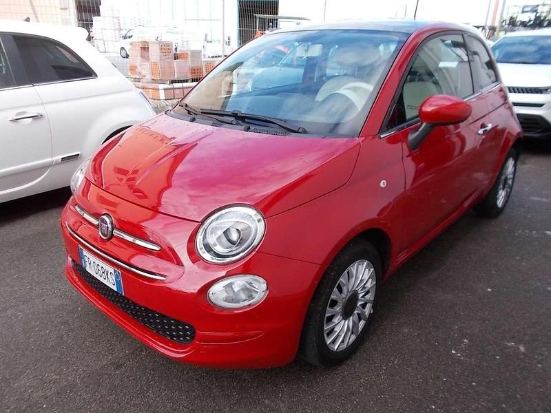 Rosso Usata 2018 Fiat 500 Lounge Due volumi | 11.200 € (Buon prezzo) - Immagine 1/4