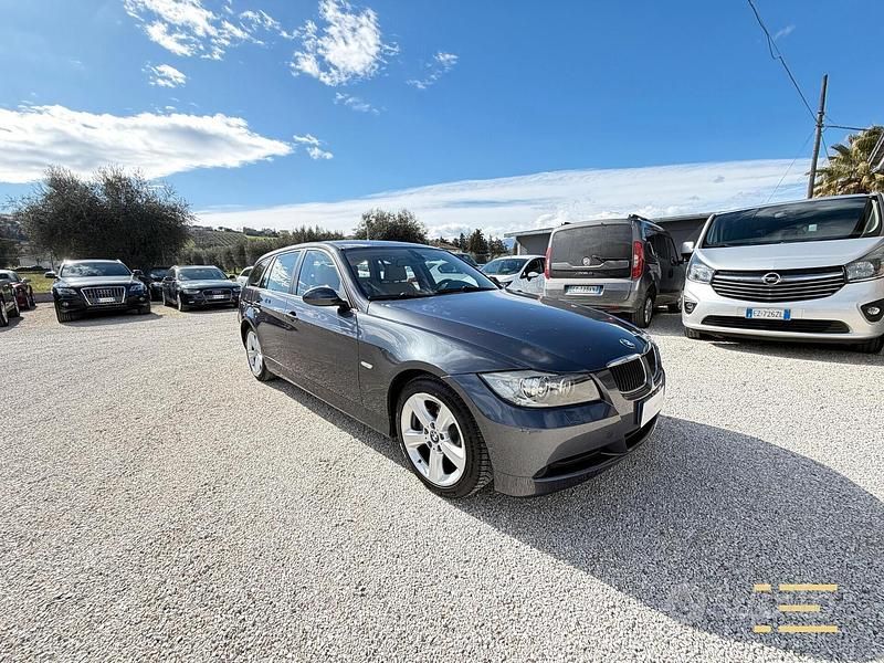 Usata BMW 320 163 CV (119 kW) 2006 Grigio Station wagon