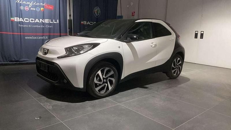 Bianco Nuova 2025 Toyota Aygo X Trend SUV | 17.950 € (Buon prezzo) - Immagine 1/4