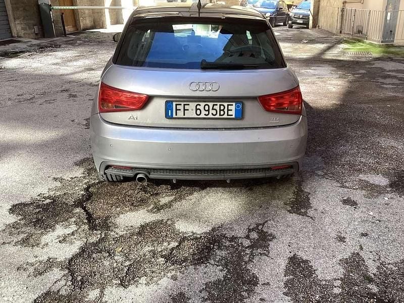 Usata Audi A1 Sportback Sport 90 CV (66 kW) 2016 Utilitaria