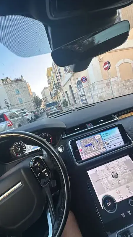 Usata Land Rover Range Rover Velar R-Dynamic 241 CV (177 kW) 2018 SUV
