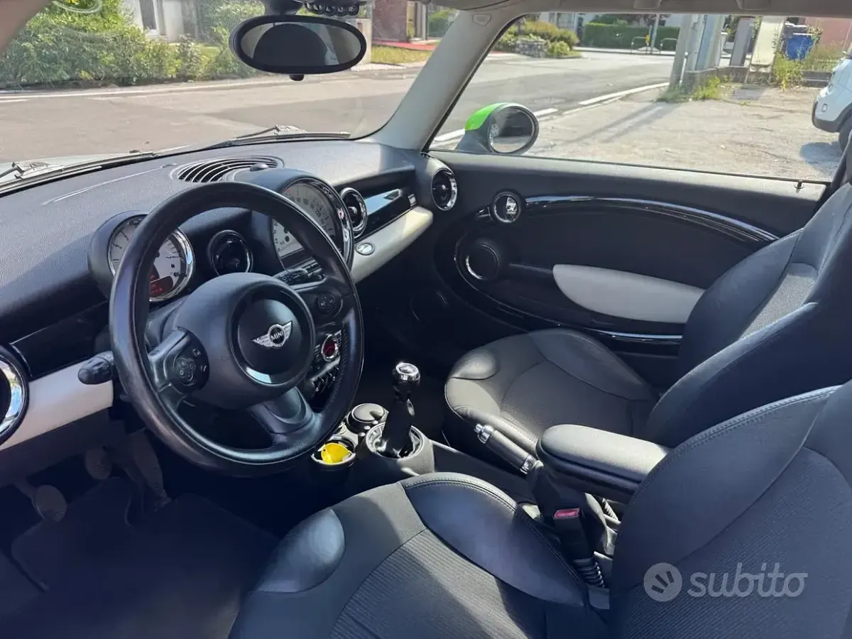 Usata Mini One D Countryman 111 CV (81 kW) 2012 Grigio SUV