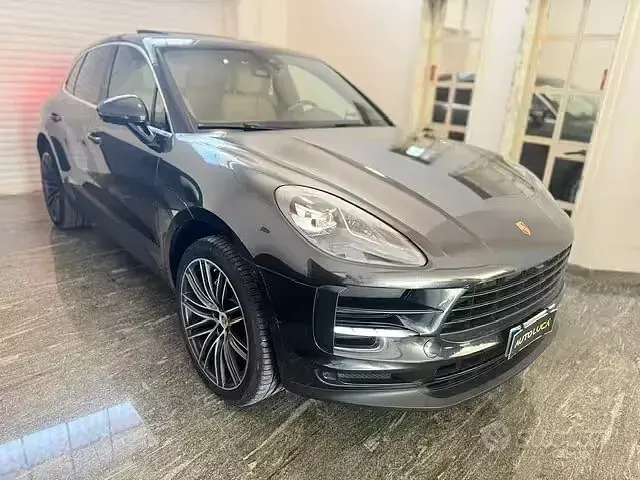 Usata Porsche Macan 245 CV (180 kW) 2020 Grigio SUV