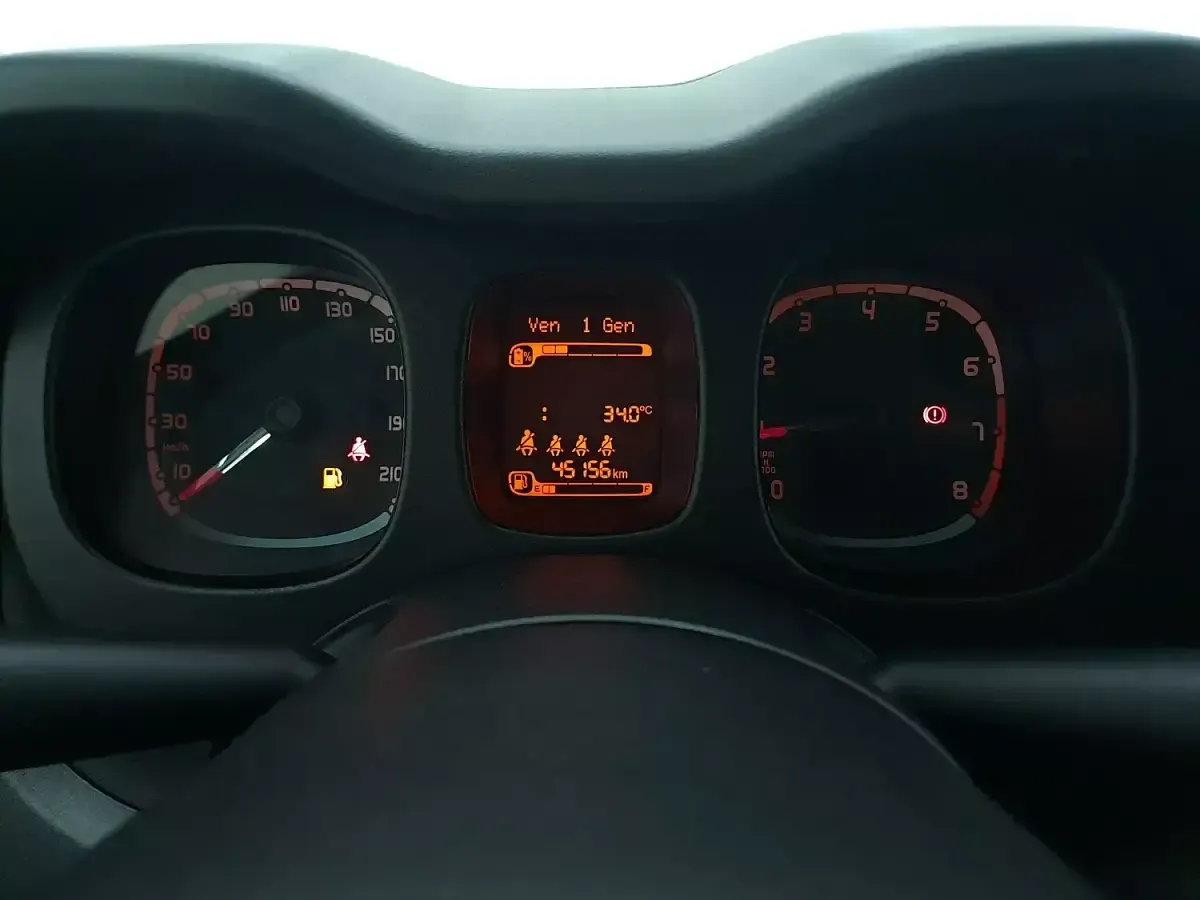 Usata Fiat Panda City Life 70 CV (51 kW) 2023 Biancobianco Utilitaria