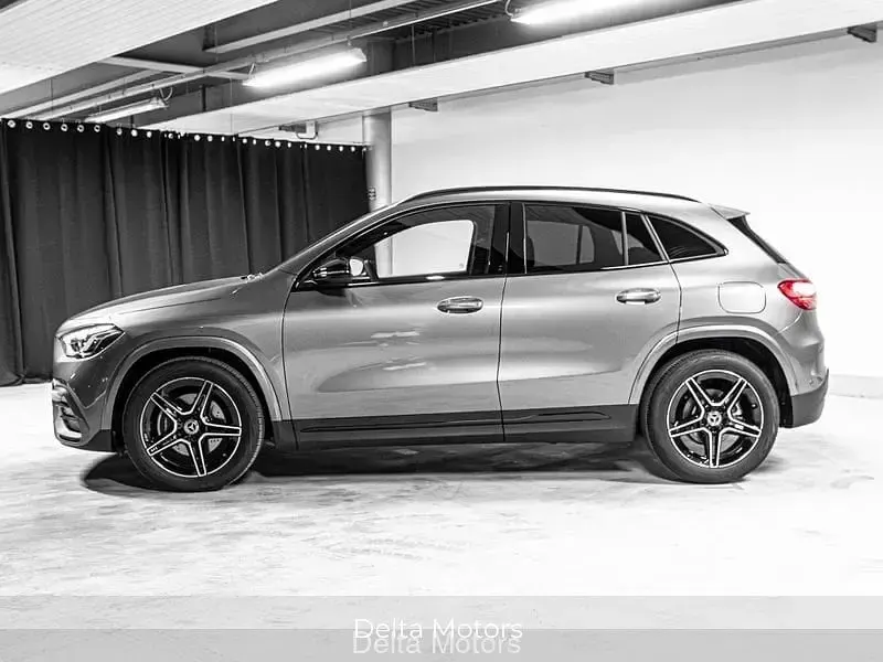 Nuova Mercedes GLA200 AMG line 150 CV (110 kW) 2026 SUV