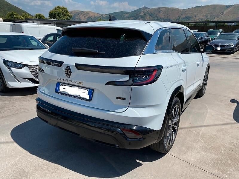 Usata Renault Austral Techno 130 CV (95 kW) 2023 Bianco SUV