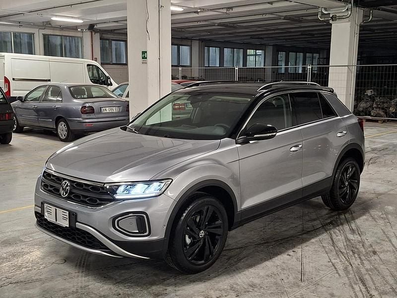 Nuova VW T-Roc Sport 115 CV (84 kW) 2025 Grigio SUV