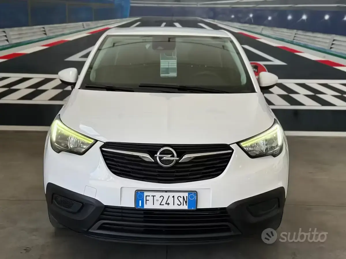 Usata Opel Crossland X Innovation 83 CV (61 kW) 2019 Bianco SUV