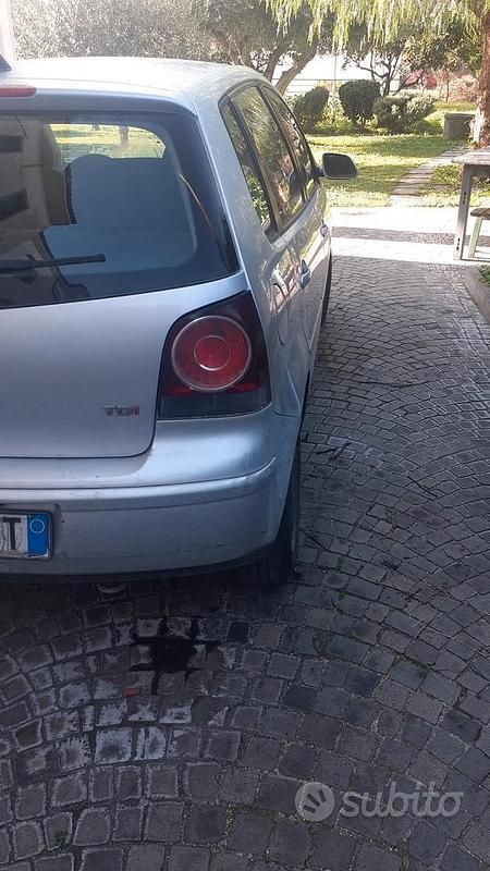 Usata VW Polo 75 CV (55 kW) 2006 Grigio Utilitaria