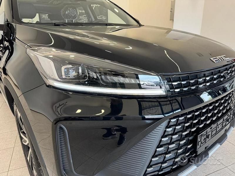 Nuova EMC SEI 113 CV (83 kW) 2025 Argento SUV