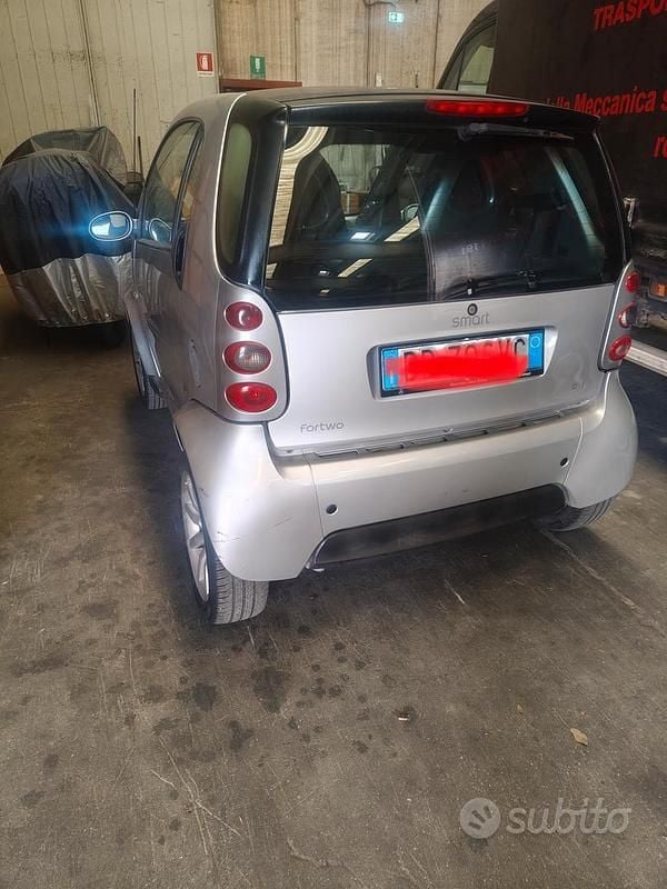 Grigio Usata 2006 Smart ForTwo Coupé Coupé | 1900 € - Immagine 1/4
