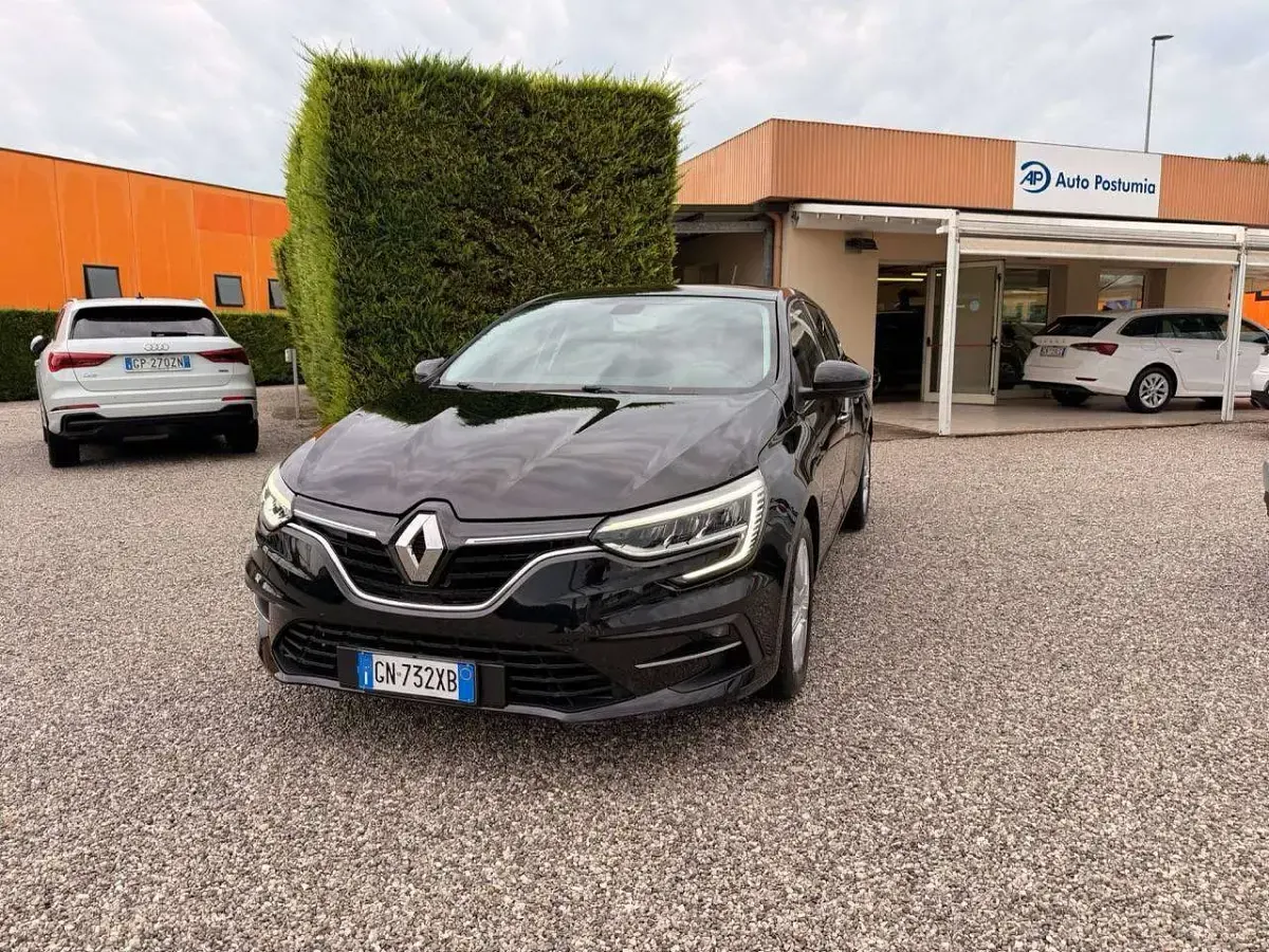 Usata Renault Mégane GrandTour Equilibre 116 CV (85 kW) 2023 Nero Station wagon