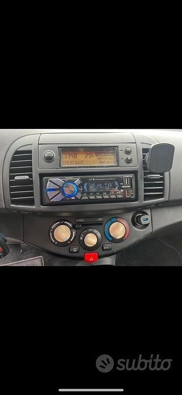 Usata Nissan Micra 2005 Blu Utilitaria