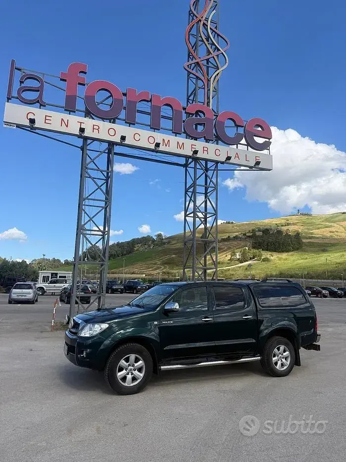Usata Toyota HiLux SR 171 CV (125 kW) 2011 Pick-up