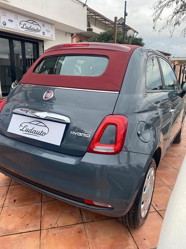 Usata Fiat 500C Red 69 CV (50 kW) 2022 Grigio Cabrio