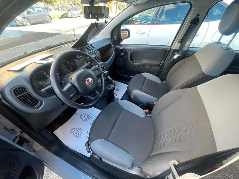 Usata Fiat Panda Launch Edition 69 CV (50 kW) 2020 Blu Utilitaria