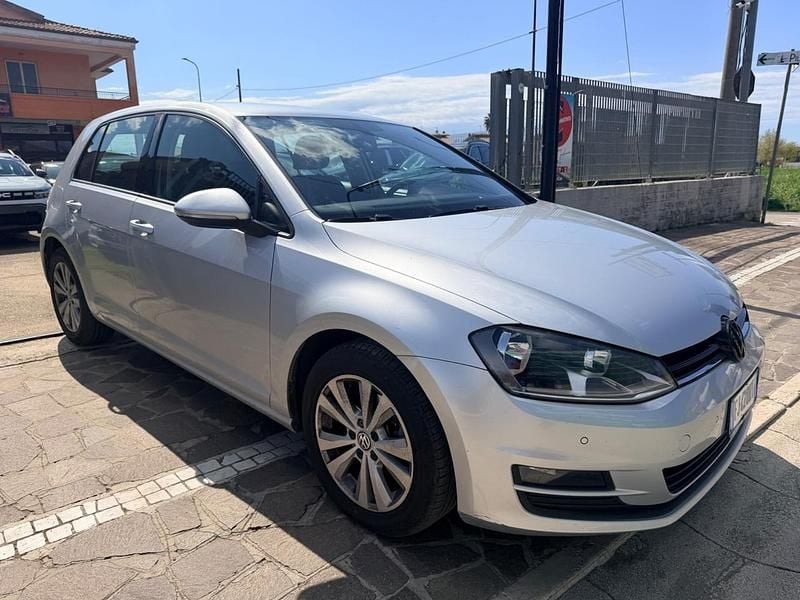Usata VW Golf VII Comfortline 110 CV (80 kW) 2017 Argento Berlina