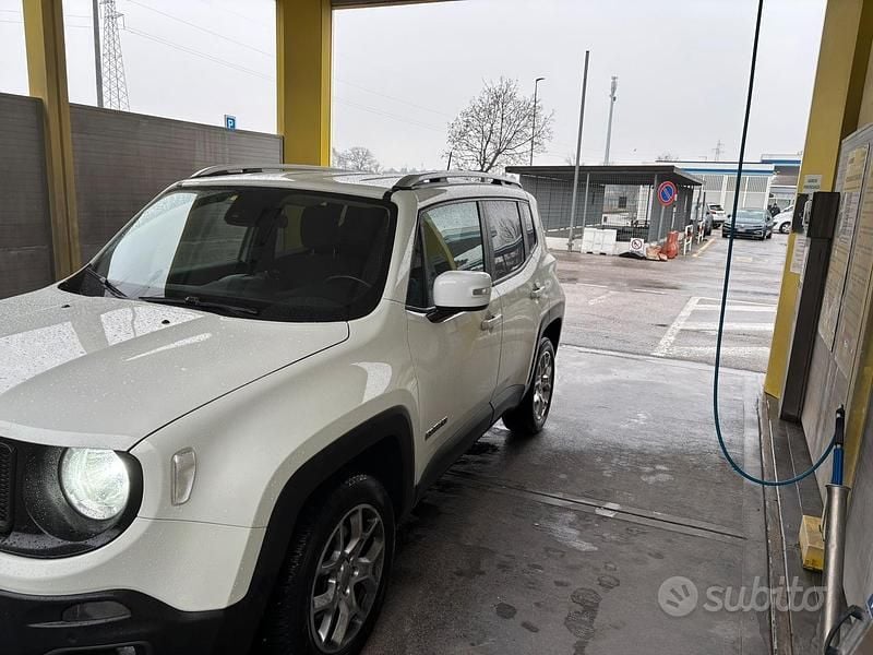 Usata Jeep Renegade 140 CV (102 kW) 2016 SUV