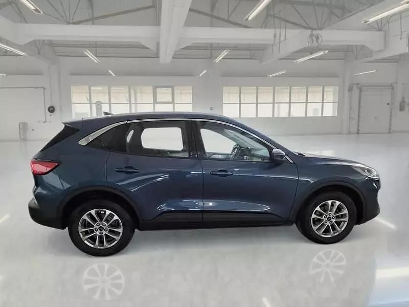 Usata Ford Kuga Titanium 120 CV (88 kW) 2022 Blu SUV