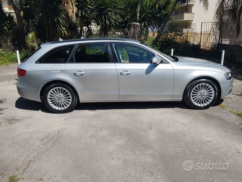 Usata Audi A4 Advanced 143 CV (105 kW) 2012 Grigio Station wagon