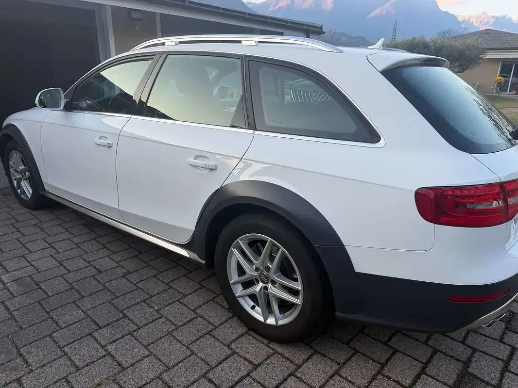 Usata Audi A4 Allroad Advanced Plus 190 CV (139 kW) 2016 Station wagon