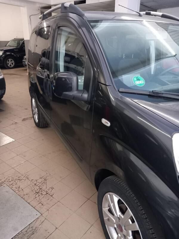 Usata Fiat Qubo Trekking 95 CV (69 kW) 2014 Marrone Monovolume