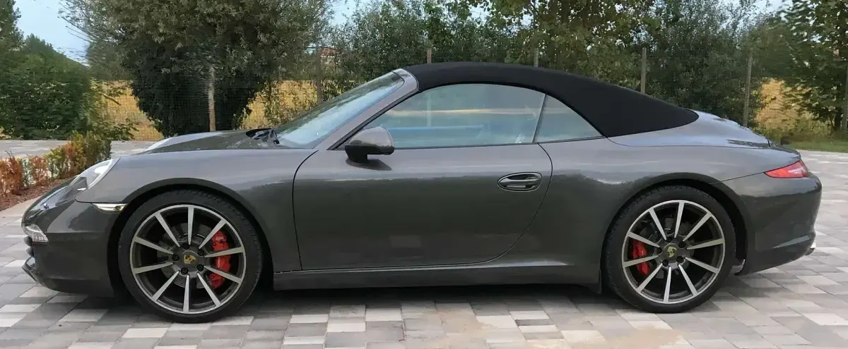 Usata Porsche 991 400 CV (294 kW) 2012 Grigio Cabrio