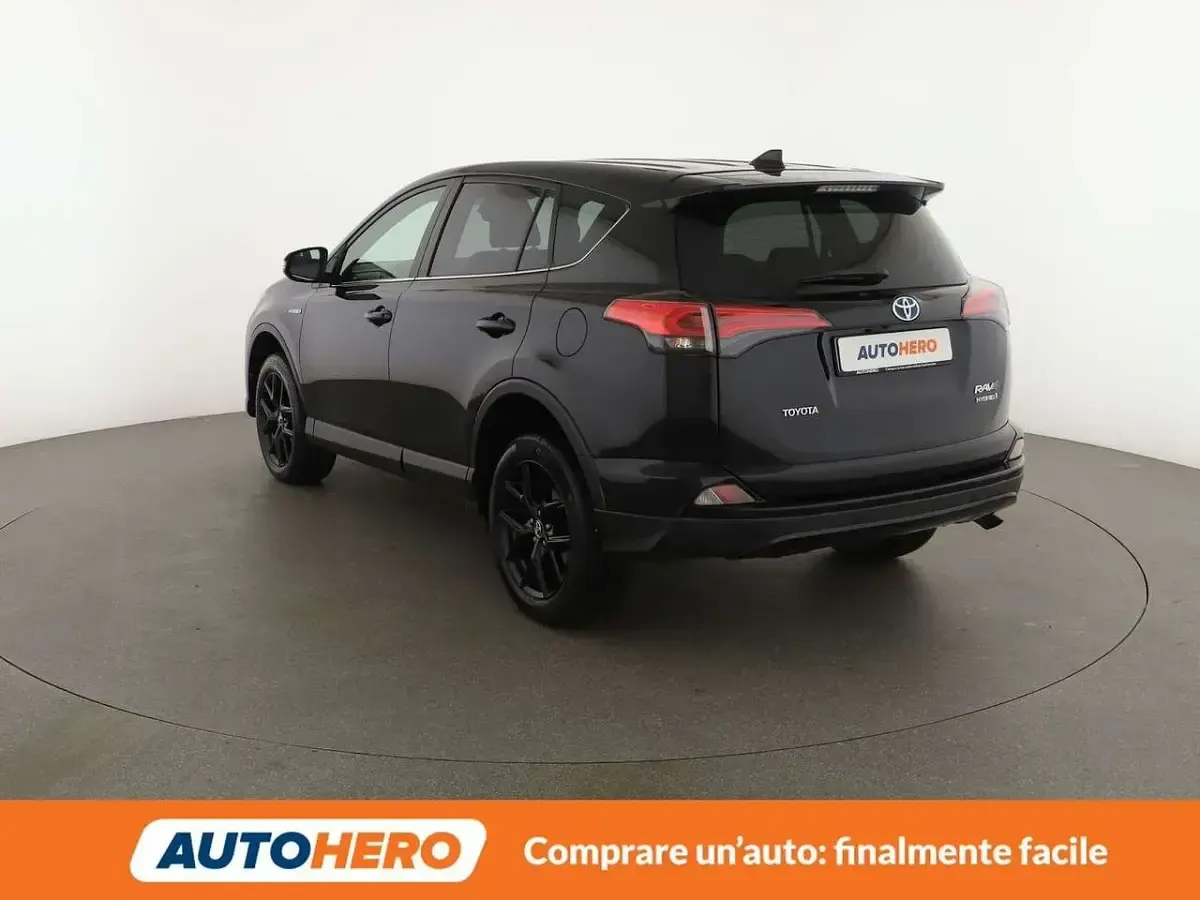 Usata Toyota RAV4 Hybrid 197 CV (144 kW) 2018 Nero SUV