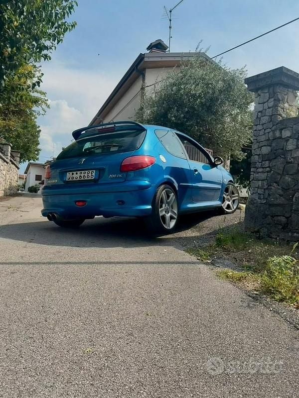 Usata Peugeot 206 CC RC 177 CV (130 kW) 2003 Blu Cabrio
