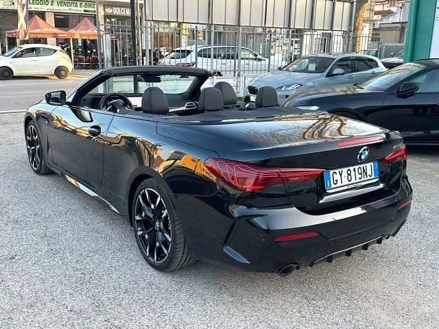 Usata BMW 420 M Sport 190 CV (139 kW) 2025 Nero Cabrio