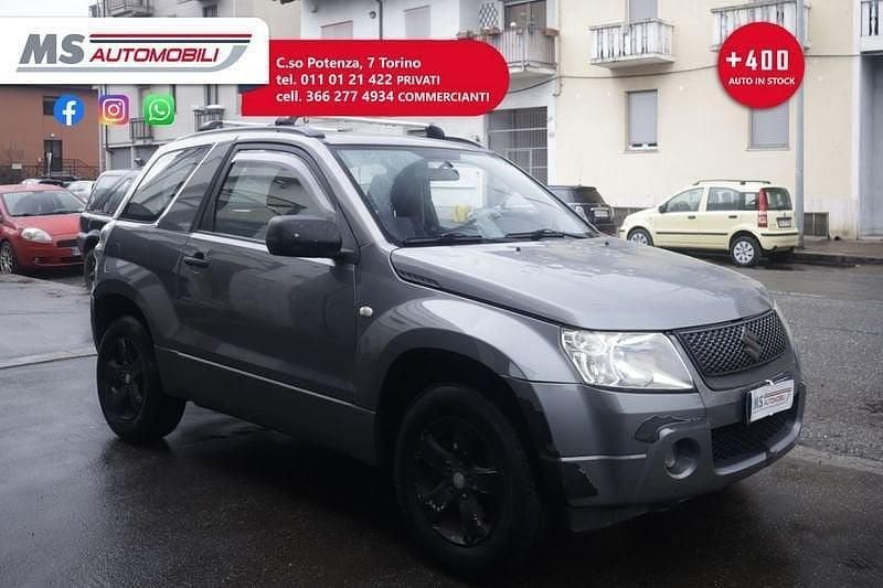 Usata Suzuki Grand Vitara 106 CV (77 kW) 2007 Grigio SUV