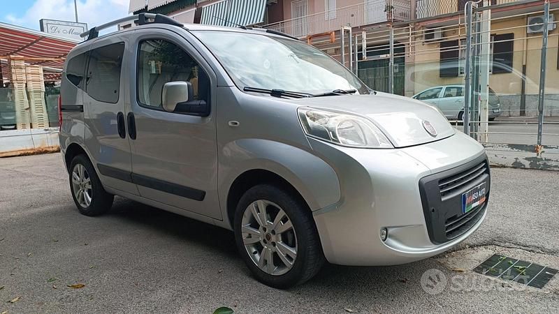 Usata Fiat Qubo Dynamic 77 CV (56 kW) 2012 Argento Monovolume