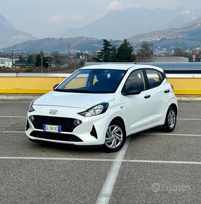 Usata Hyundai i10 Prime 67 CV (49 kW) 2021 Bianco Utilitaria