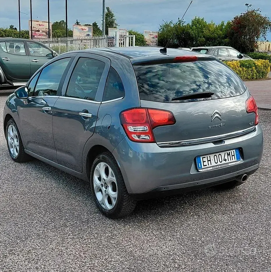 Usata Citroën C3 Exclusive 68 CV (50 kW) 2011 Grigio Berlina